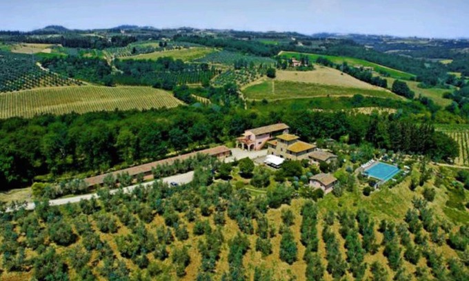 San Pietro in Bossolo House | Elegant Poggio Alle Lame: Oceanfront with Pool & Hot Tub