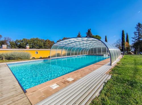 Civitanova Alta Apartment | Unwind at Poggio Imperiale Marche: Apartments & Glamping