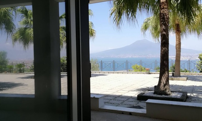 Castellammare di Stabia House | Ocean View Retreat at Poggio Miramare - Rated 9.6/10