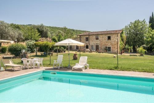Castiglion Fibocchi House | Pet-Friendly Escape at Poggio Primo - Monolocale Saraceno