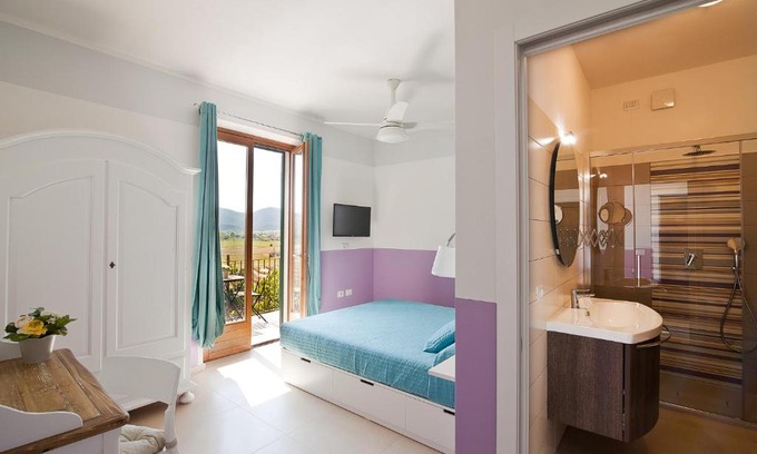 Magliano in Toscana House | Pet-Friendly Poggiolivi Agriturismo Bio with Ocean Views