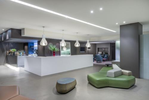 Piove di Sacco Hotel | Point Hotel: 4-Star Stay with Family-Friendly Amenities
