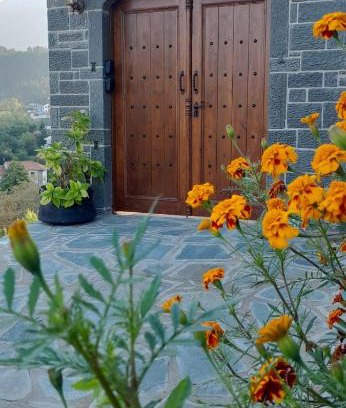 Pramanta Apartment | Top-Rated Family Haven: Point of View 2 Awaits You