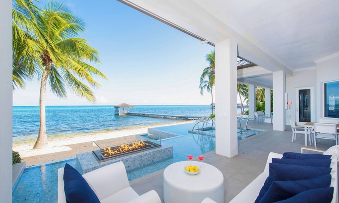 South Sound Villa | Point of View: Ultra-Luxe Beach Villa w/Private Pool, Dual Jacuzzis, & Dock