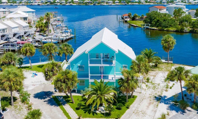 Perdido Key Coves One House | Pointe of It All | Spacious Home, Old River Views!