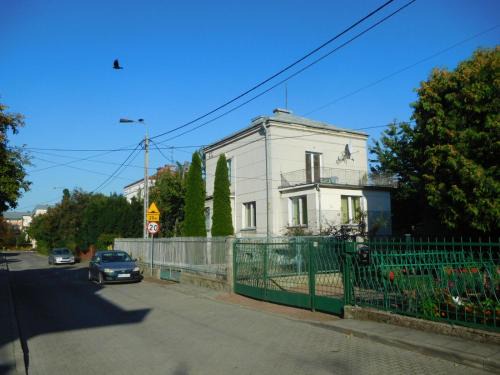 Bialystok House | Cozy Rooms for Rent in Central Białystok - Highly Rated!