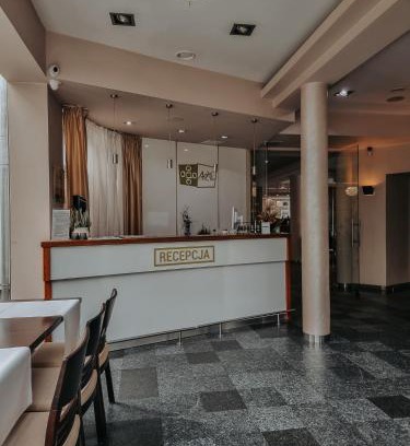 Krobielowice Hotel | Pet-Friendly Retreat: Pokoje hotelowe Azyl Awaits You