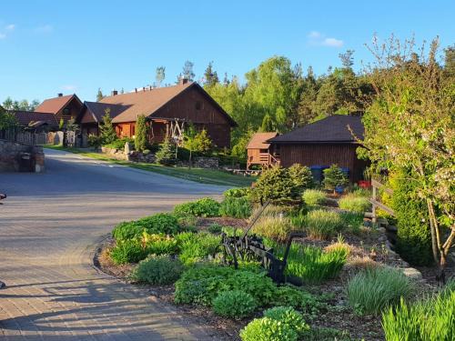 Wiele House | Pet-Friendly Getaway at Pokoje i Domki PRZY LEŚNICZÓWCE