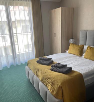 Ostrowo House | Guest Rated: Pokoje Zalesie - Family-Friendly Retreat