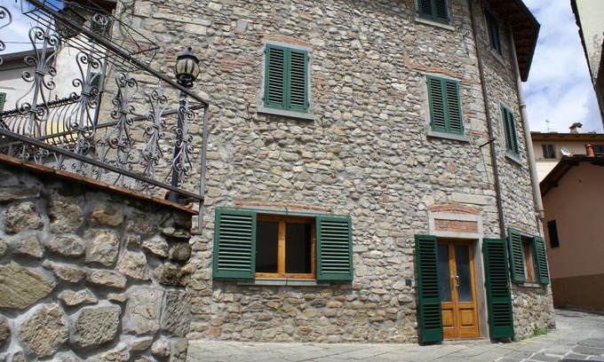 San Marcello Piteglio House | Explore Poli Bolzoni House in the Heart of History