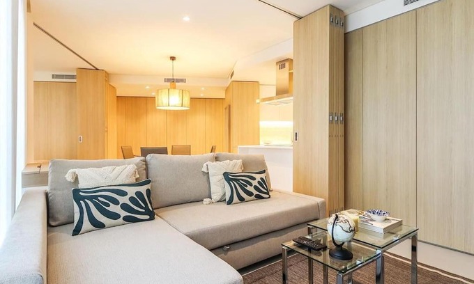 Lisbon Old Town Apartment | Modern Pombal Central Apartment with AC & Elevator Access