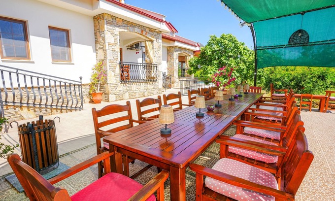 Dalyan Villa | Pomegranate Garden Villas: Ideal Group Retreat with Ocean Views