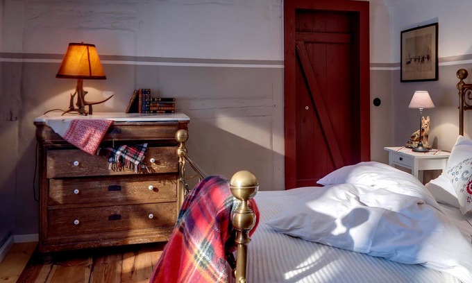 Ahlbeck House | Pommernhaus: Cozy Retreat with Sauna and Scenic Garden