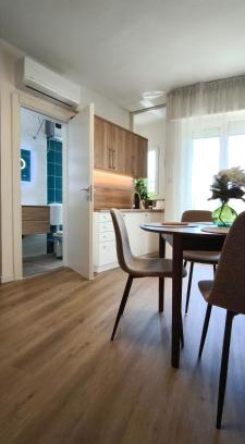 Lido di Pomposa Apartment | Cozy Pomposa Comfort Quattro with Ocean View Amenities