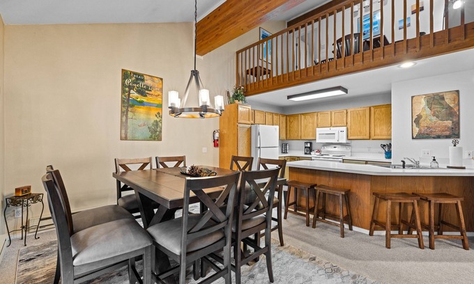 McCall Condo | Ponderosa Retreat: Cozy Fireplace & Year-Round Pool Access