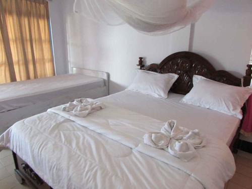 Moni House | Family-Friendly Pondok Wisata Silvester Awaits Your Stay