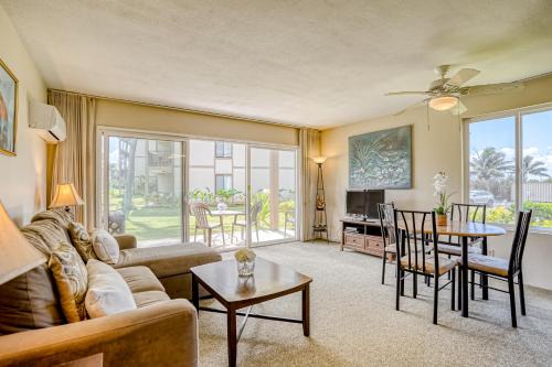 Kapaa Apartment | Relax at Pono Kai Resort with Oceanfront Views & Pool