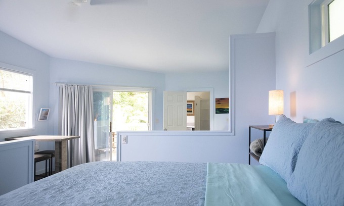 Honaunau-Napoopoo Cottage | Discover PonoMana Oasis: Serenity Cottage by the Ocean