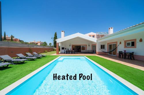 Lagos House | Ponta da Piedade Family House: Beachfront Bliss Awaits