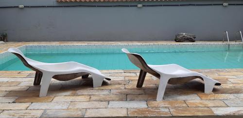 Marica House | Pet-Friendly Escape at Ponta Negra Hospedagem with Pool