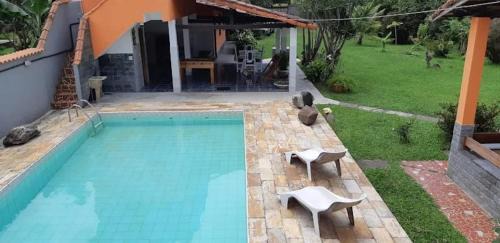 Marica House | Relaxing Stay at Ponta Negra Hospedagem with Pool & Pets