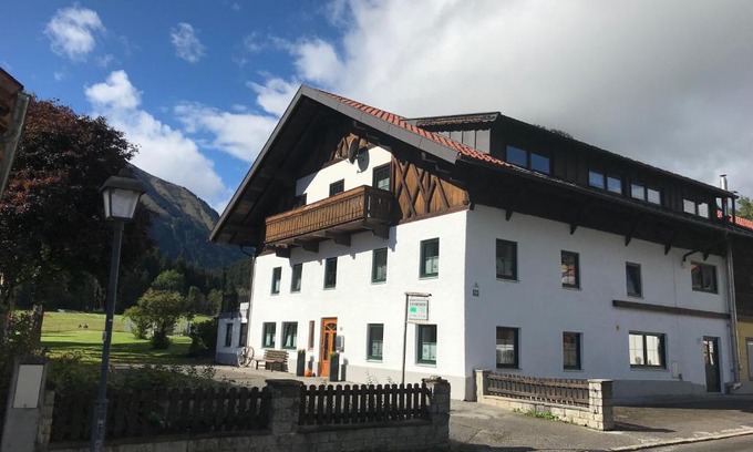 Bichlbach Apartment | Explore Pony-Ziegen-Hasen-Ranch Bichlbach - 9.3/10 Reviews