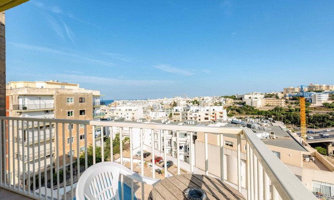 Swieqi Apartment | Relax at Pool Apartment - Hosted by Sweetstay