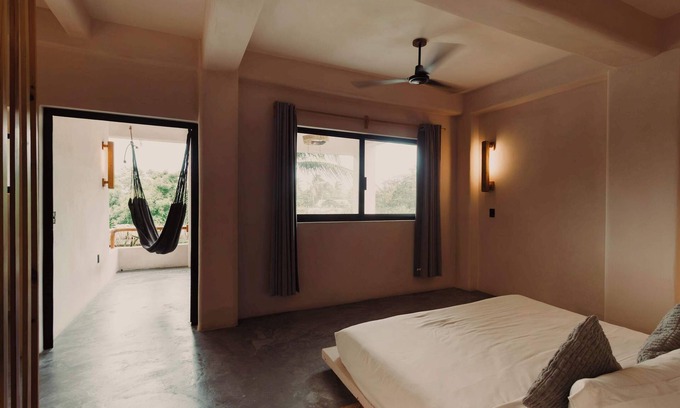 Santa Maria Apartment | Beachside Retreat: Steps to Zicatela & La Punta with Pool