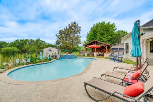 Round Rock House | Relaxing Round Rock Vacation Rental with Private Pool & Hot Tub