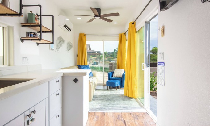 Cornville Cottage | Pool, Hot Tub, King Bed, Views, close to Sedona! Unique Shipping Container home!