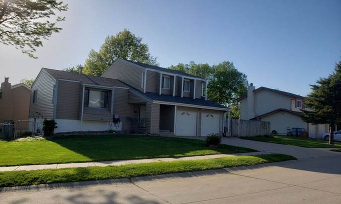 Chalco House | Relaxing Home with Pool & Easy I-80 Access in Omaha