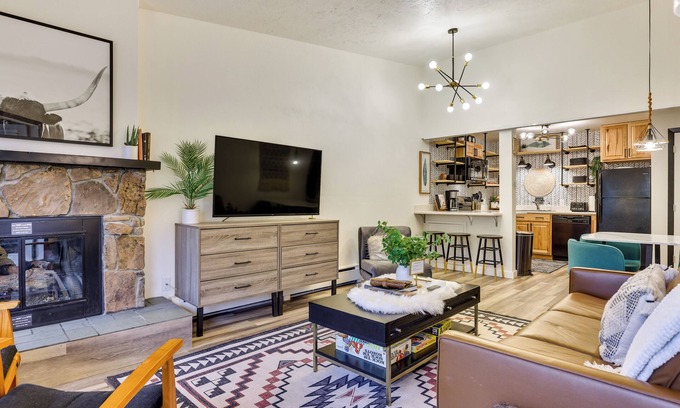 Copper Mountain Village Condo | Top-Rated Copper Mountain Condo with Pool and Spa Access
