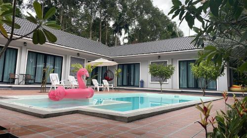 Phrom Khiri House | Escape to Pool Villa Nita with Oceanfront Spa & Views