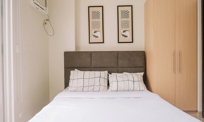 Iloilo Apartment | Poolside Bliss & Serenity