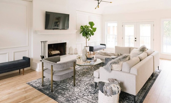Jester Estates House | Idyllic Poolside Retreat Featured in West Elm Magazine!