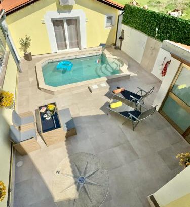 Valbandon Apartment | Inviting Poolside Studio with Oceanfront Views