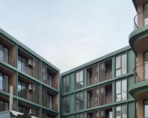 Rong Muang Apartment | Guest Rated 9/10 at POP Heritage Residence with Accessibility