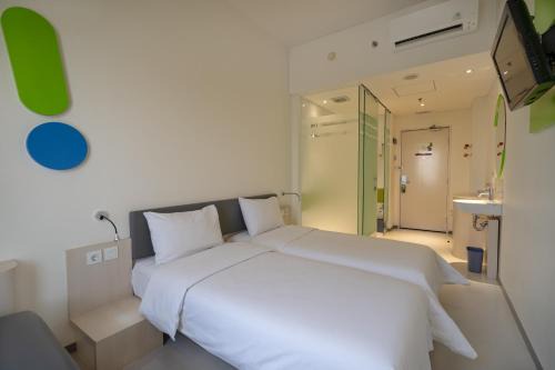 Bandung Hotel | Budget-Friendly Stay at POP! Hotel Festival Citylink
