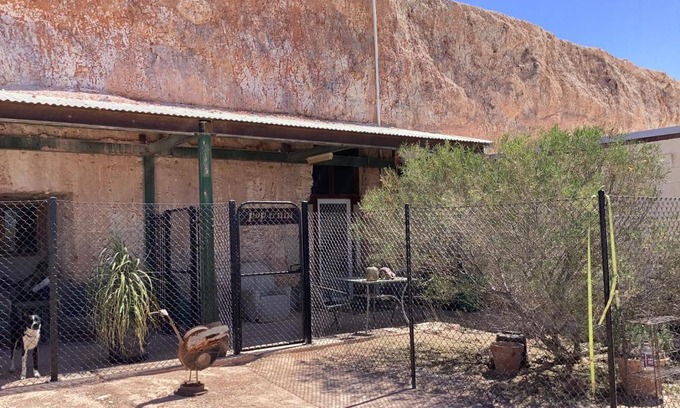 Coober Pedy Other | Inviting Dugout Accommodation with Coober Pedy Views