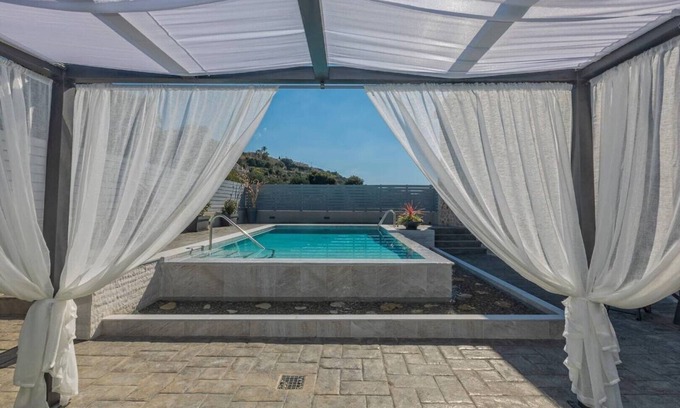 Sarlata Villa | Family-Friendly Retreat at Popi's Villa for Memorable Getaways