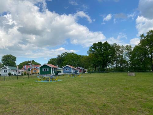 Zepelin House | Poppes Ranch Bauerhof: Family-Friendly Camping & Breakfast