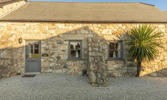 Carbis Bay House | Guest Rated 10/10: Poppy Cottage at Gonwin Manor