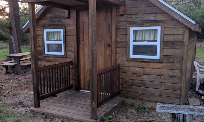 Savona Cabin | Unforgettable Poppy's Cabin on Pond in Finger Lakes