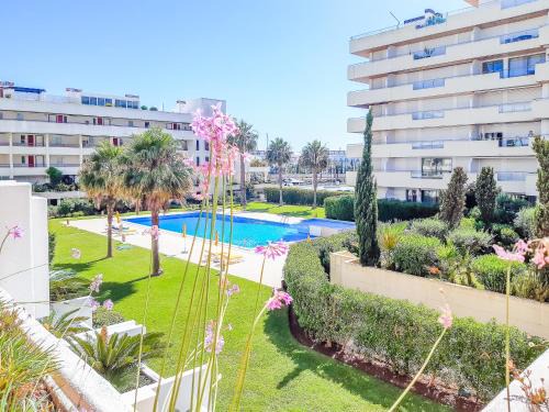 Vilamoura Apartment | Family-Friendly Por do Sol Dourado T2 with Pool Access