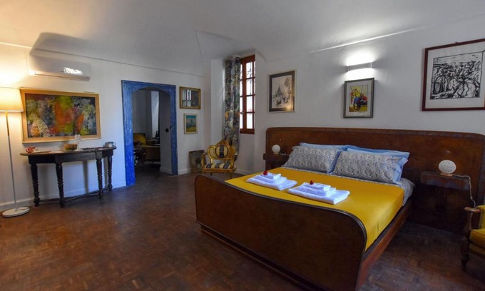 San Nicolo Bed & Breakfast | Porpora House: Guest Rated 10/10 with Family-Friendly Amenities