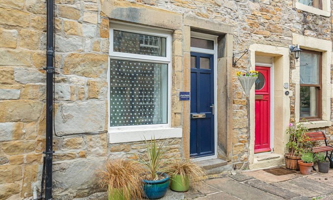 Skipton Cottage | Cozy PORRI NOOK Retreat with Garden in Scenic Skipton