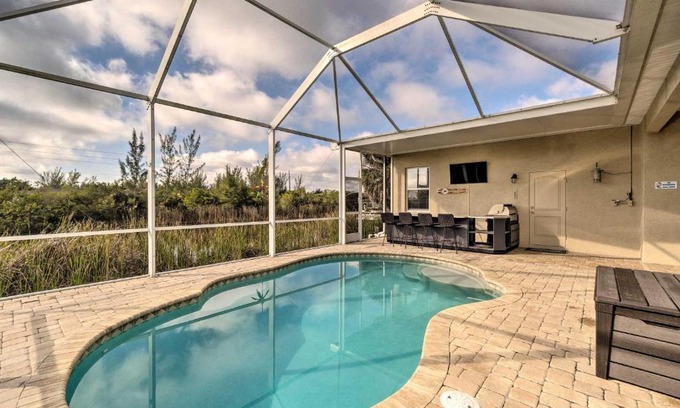 South Gulf Cove House | Experience Port Charlotte Canalfront Living with Private Pool