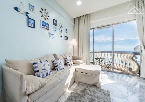 Taman Tanjung Apartment | Family-Friendly 4-Star Seaview Retreat at Glory Beach Resort