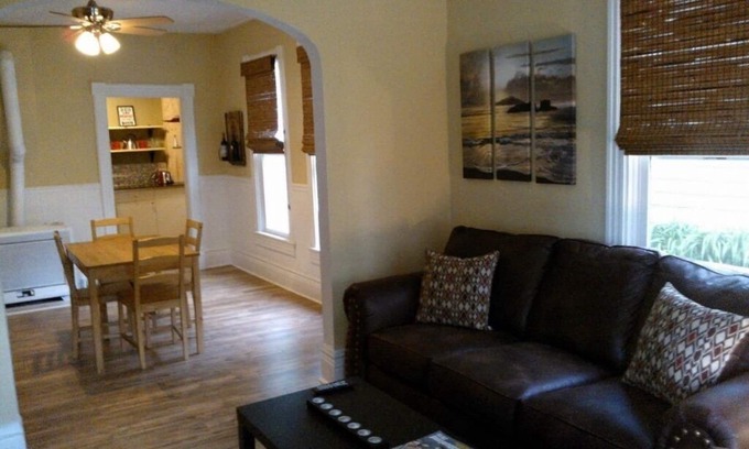 Port Huron Cottage | Cozy Port Huron Cottage Near St. Clair River & Beach