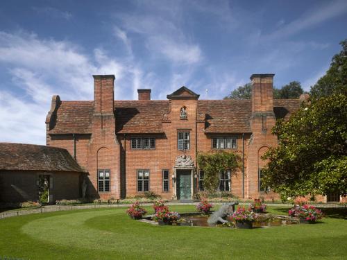 Hythe Hotel | Discover Port Lympne Mansion Hotel: Family-Friendly Retreat